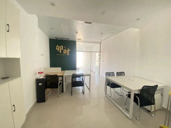 房东直租街道口60 平精装修拎包办公低价招租