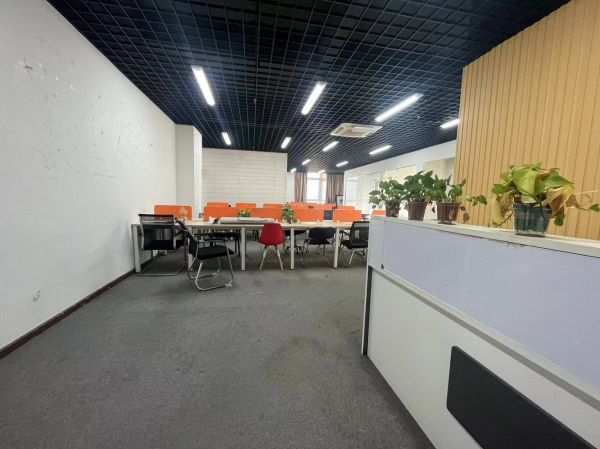 房东直租未来之光精装写字楼写字楼220平