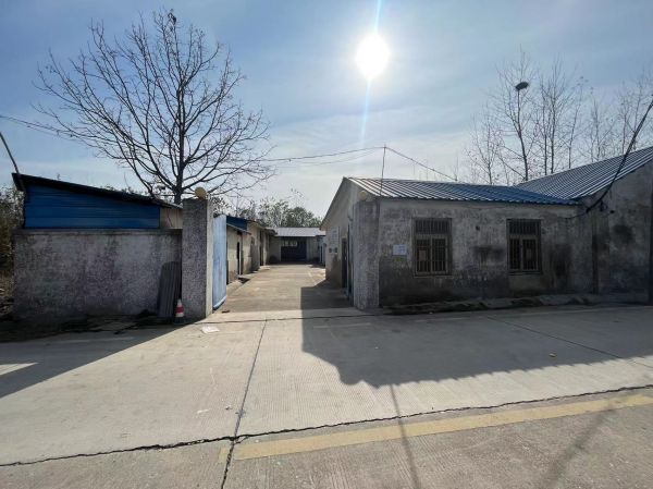 房东直租汉南区东荆街 独立四合院 约1400平厂房 配套齐全优价出租