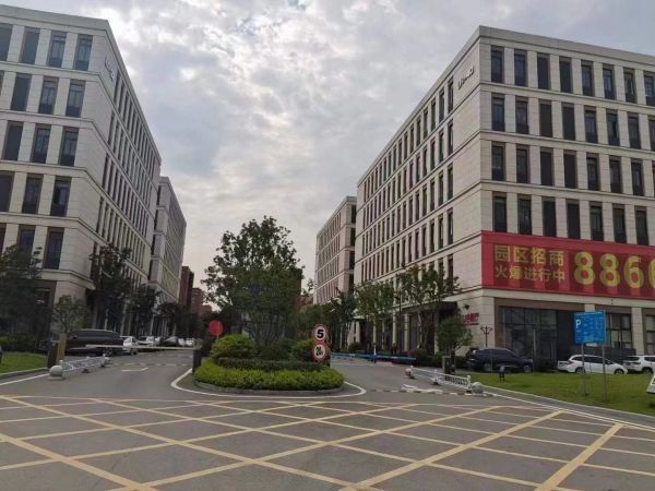 房东直租白沙洲联东U谷4000平框架厂房仓库 优价出租