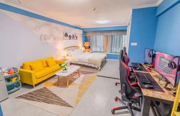 江汉区汉口火车站7间电竞名宿人流量大带客源低价转让