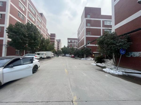 （房东直租）东西湖朝阳街框架结构厂房仓库 优价招租