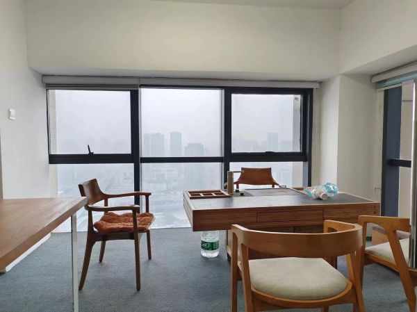 房东直租：龙阳时代广场精装写字楼