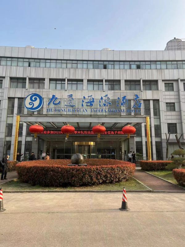 （房东直租）江夏东湖高新精装房，交通便利，优价出租