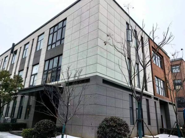 房东直租蔡甸联东U谷656.5平框架厂房 优价出租