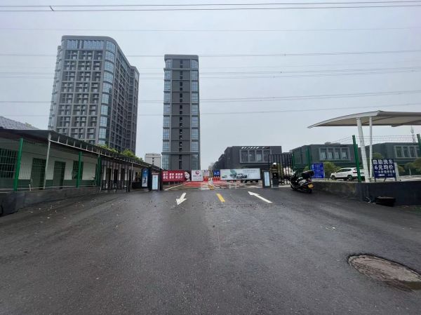 房东直租光谷软件园附近钢构厂房门面优价出租