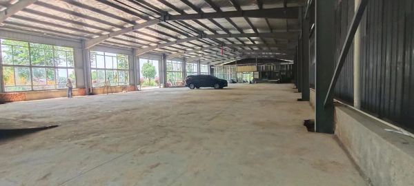 房东直租蔡甸大集龙泉村独门独院1000平钢构厂房优价出租