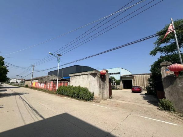 新洲阳逻独门独户1300厂房 房东直租 配套齐全