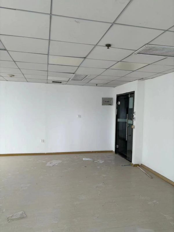 房东直租江汉武汉广场113平精装修低价招租