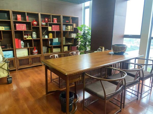 房东直租硚口古田海联时代800平豪华装修可分租低价招租