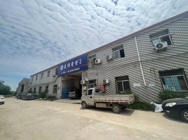 房东直租黄陂环宇工业园2100平钢构厂房 