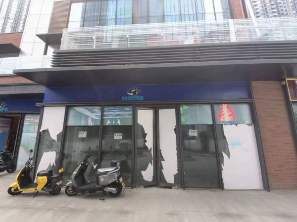 （房东直租）青山红钢城地铁站一江璟城社区底商低价招租