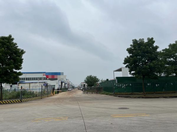 房东直租蔡甸区华辰工业园3600平优质厂房 交通便利 优价出租