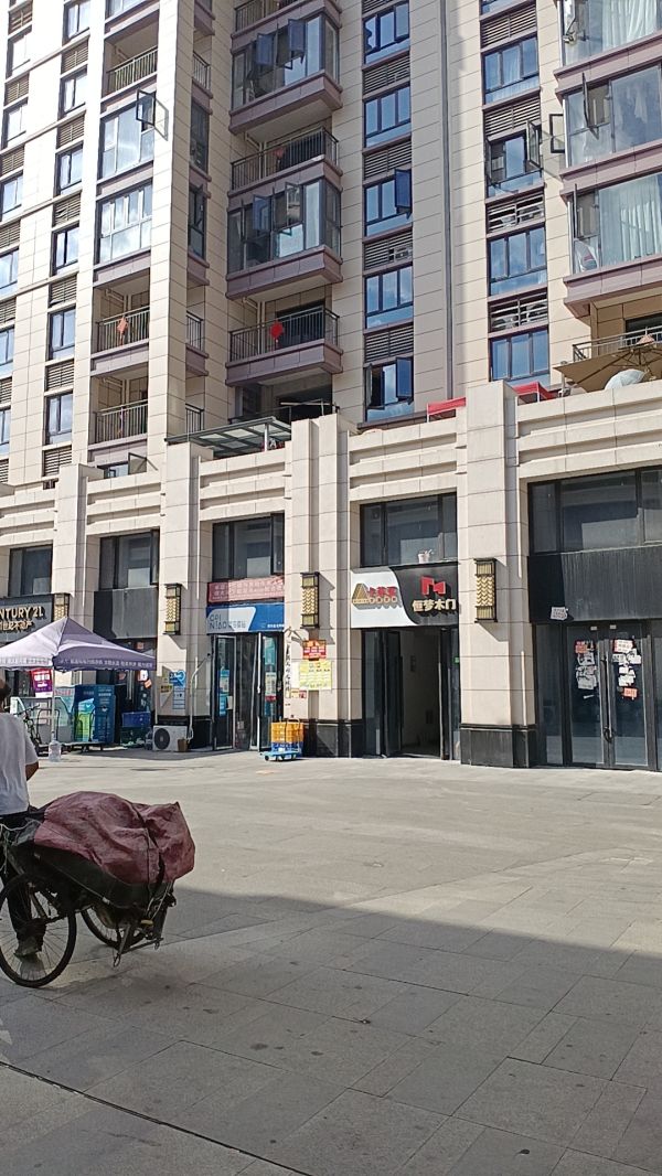 房东直租黄陂盘龙湾·梅苑社区底商旺铺52平低价招租