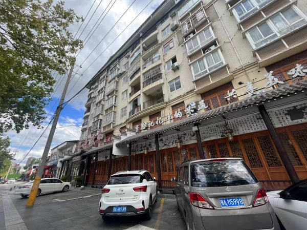 房东直租盘龙城1000平临街旺铺 拎包入驻餐饮店无限制