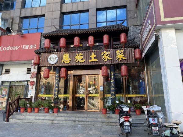 房东直租洪山卓刀泉广场空置中临街旺铺，客流量大，优价招租